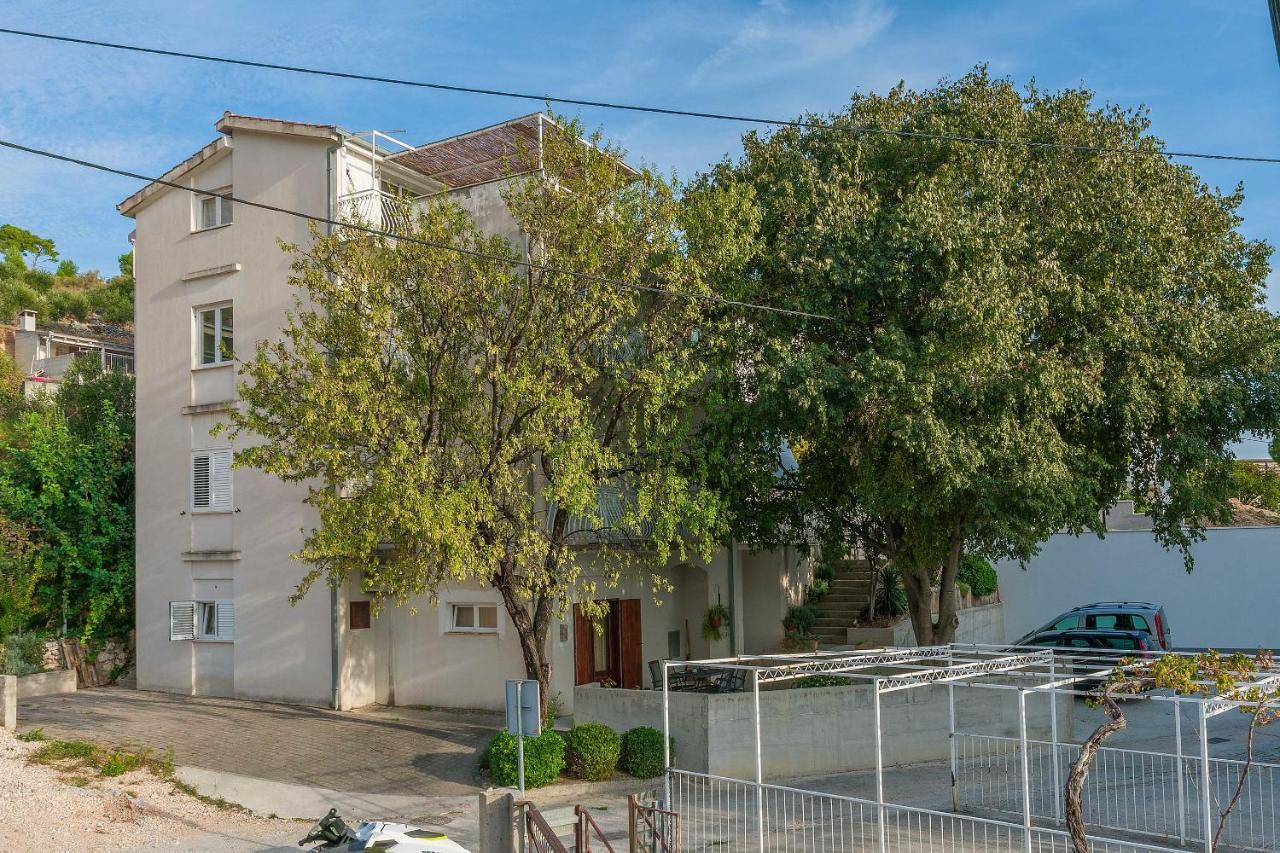 Apartments Amulic Duće エクステリア 写真